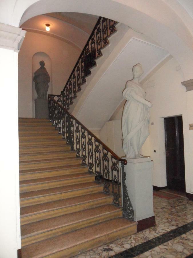 Le Grenier Leilighet Bologna Eksteriør bilde